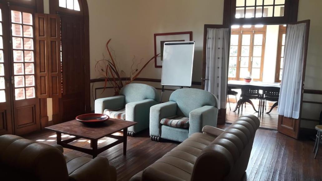 Hotel Mariapolis Alta Gracia Extérieur photo